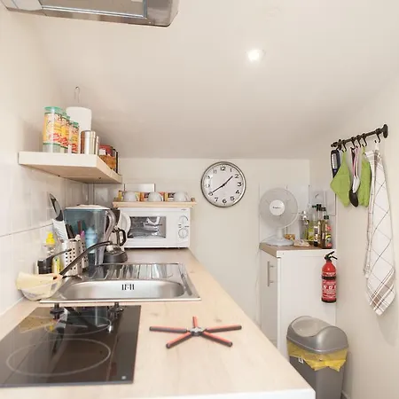 Apartment Free Parking - Self Checkin - Wifi - Duplex La Fusterie - Superbordeaux *