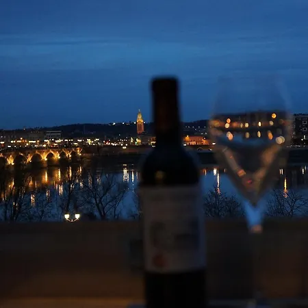 Free Parking - Self Checkin - Wifi - Duplex La Fusterie - Superbordeaux * Bordeaux